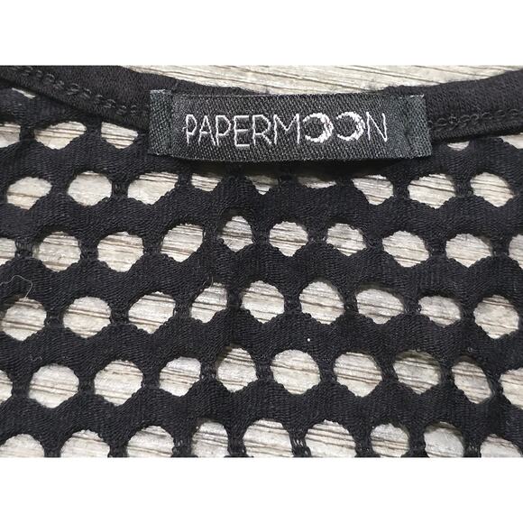 Papermoon Black Crochet w. Floral Red Rose Patched Sleeveless Tank Top Bodysuit - Picture 3 of 8